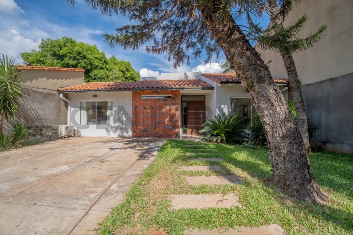 VENDO CASA SOÑADA EN VISTA ALEGRE ASUNCIÓN - 2