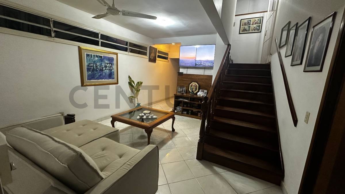 Residencia en el Barrio Vista Alegre en Venta - 5