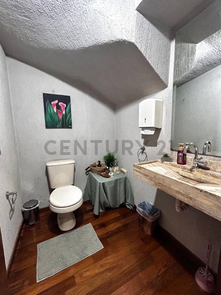 Vendo amplia casa pareada en Ycua Sati - imagen 6