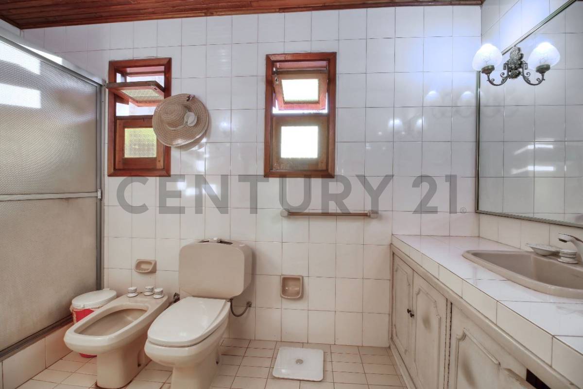 EN VENTA ACOGEDORA RESIDENCIA EN BARRIO YCUÁ SATÍ - imagen 9