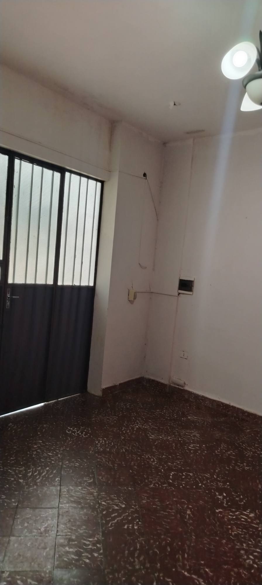 🏡✨ ¡OPORTUNIDAD ÚNICA EN LUQUE – IDEAL PARA VIVIENDA O NEGOCIO! ✨🏡 - 4