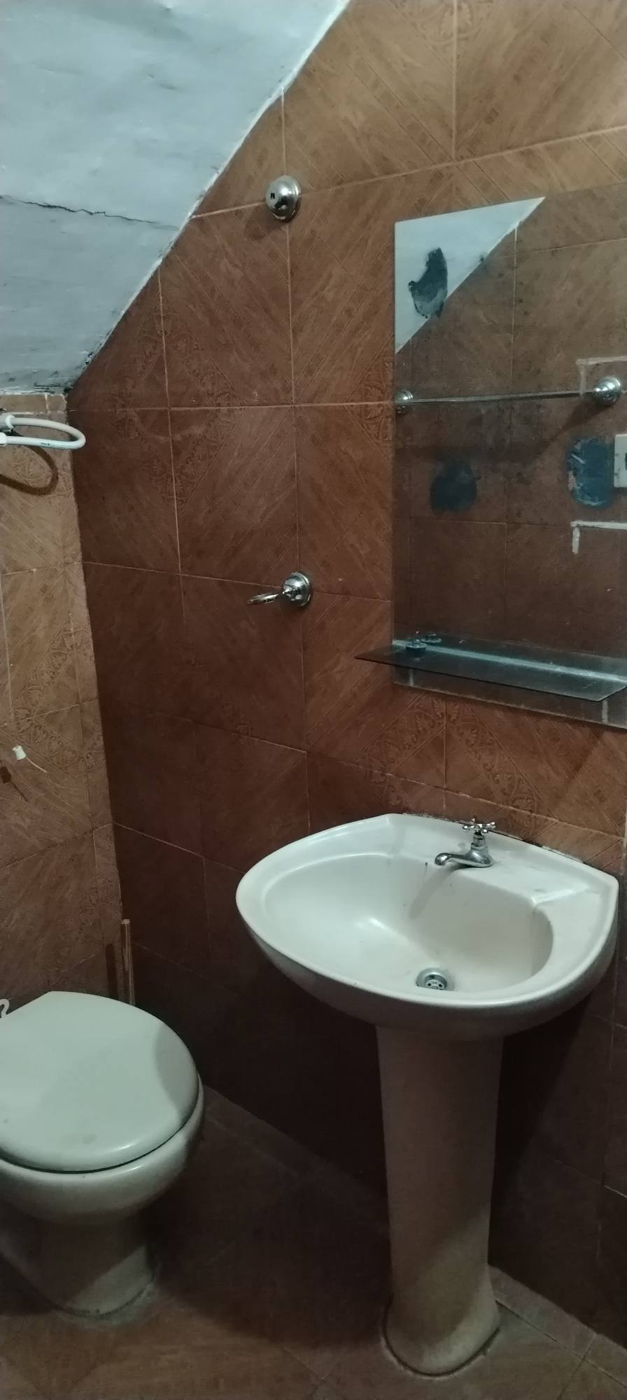🏡✨ ¡OPORTUNIDAD ÚNICA EN LUQUE – IDEAL PARA VIVIENDA O NEGOCIO! ✨🏡 - 8
