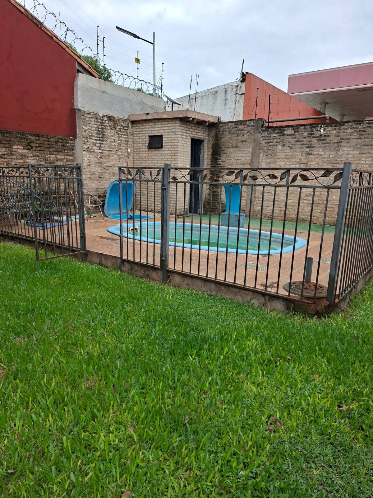 Alquilo Casa con Piscina A 5 minutos del Centro de Luque✨ - imagen 12