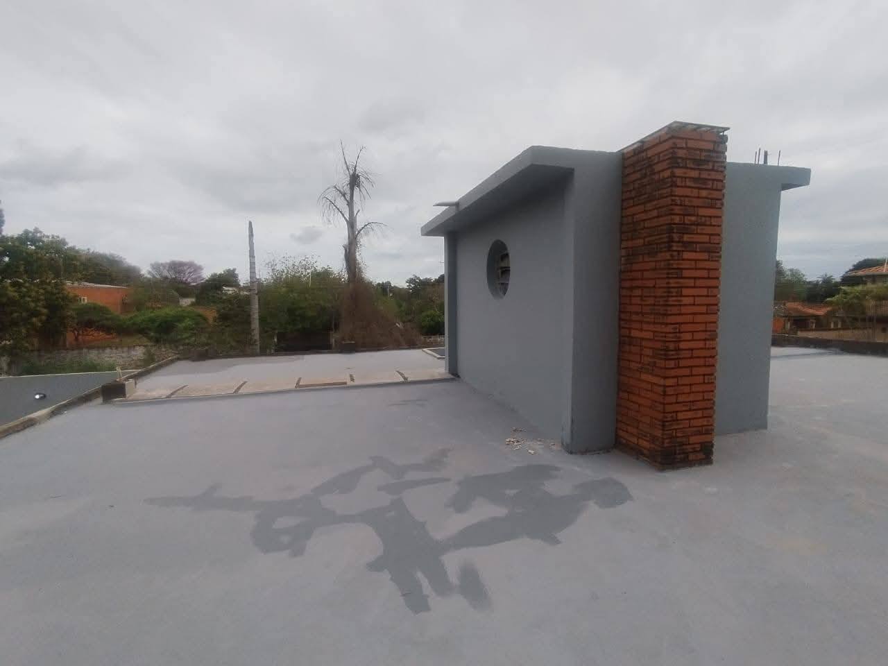 🏡 Casa en alquiler – San Lorenzo, a pasos de Ruta 1 - 9
