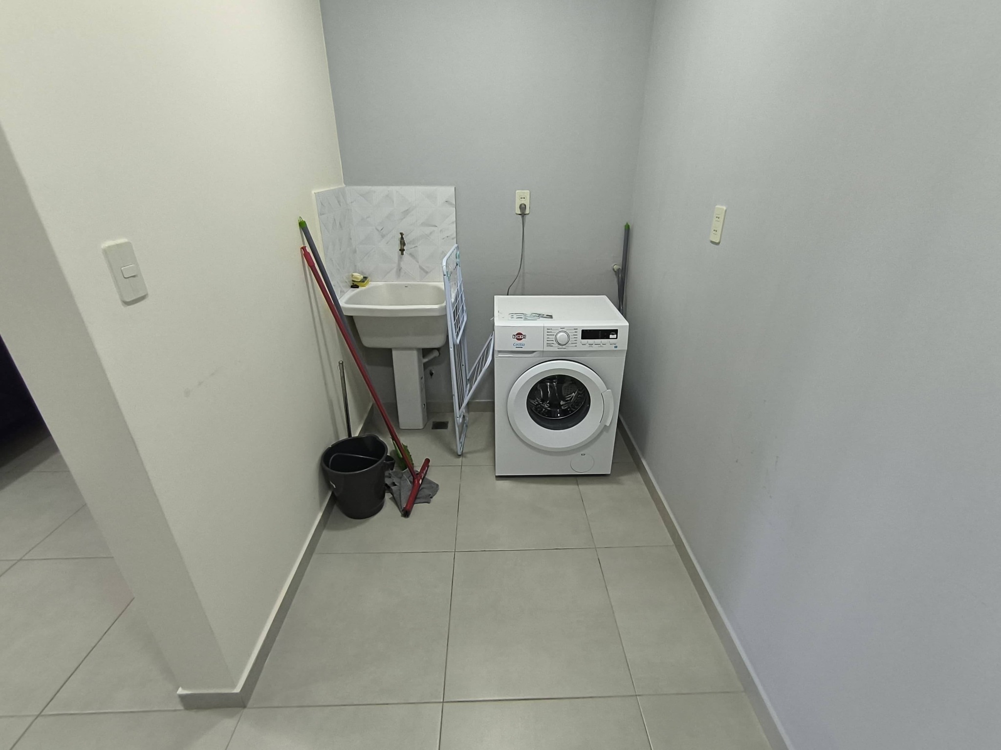 Alquiler de Departamento Amoblado en el Centro de Encarnación - imagen 7