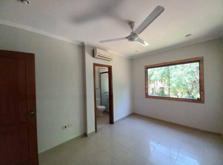 ALQUILO HERMOSA CASA EN FERNANDO DE LA MORA - imagen 5