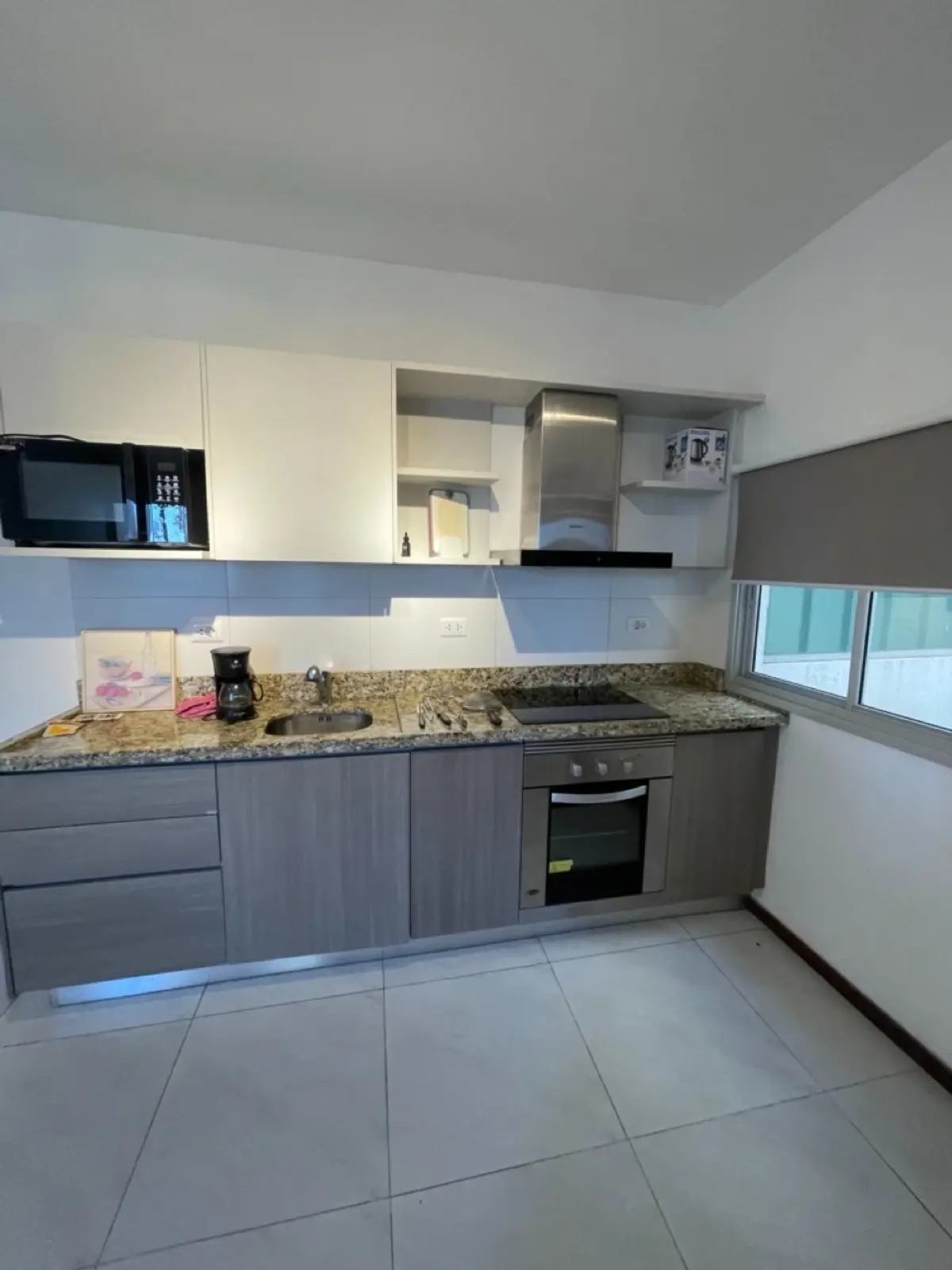 Departamento de 1 dormitorio en el Edif Rembrandt, Los Laureles, Villa Morra - 5