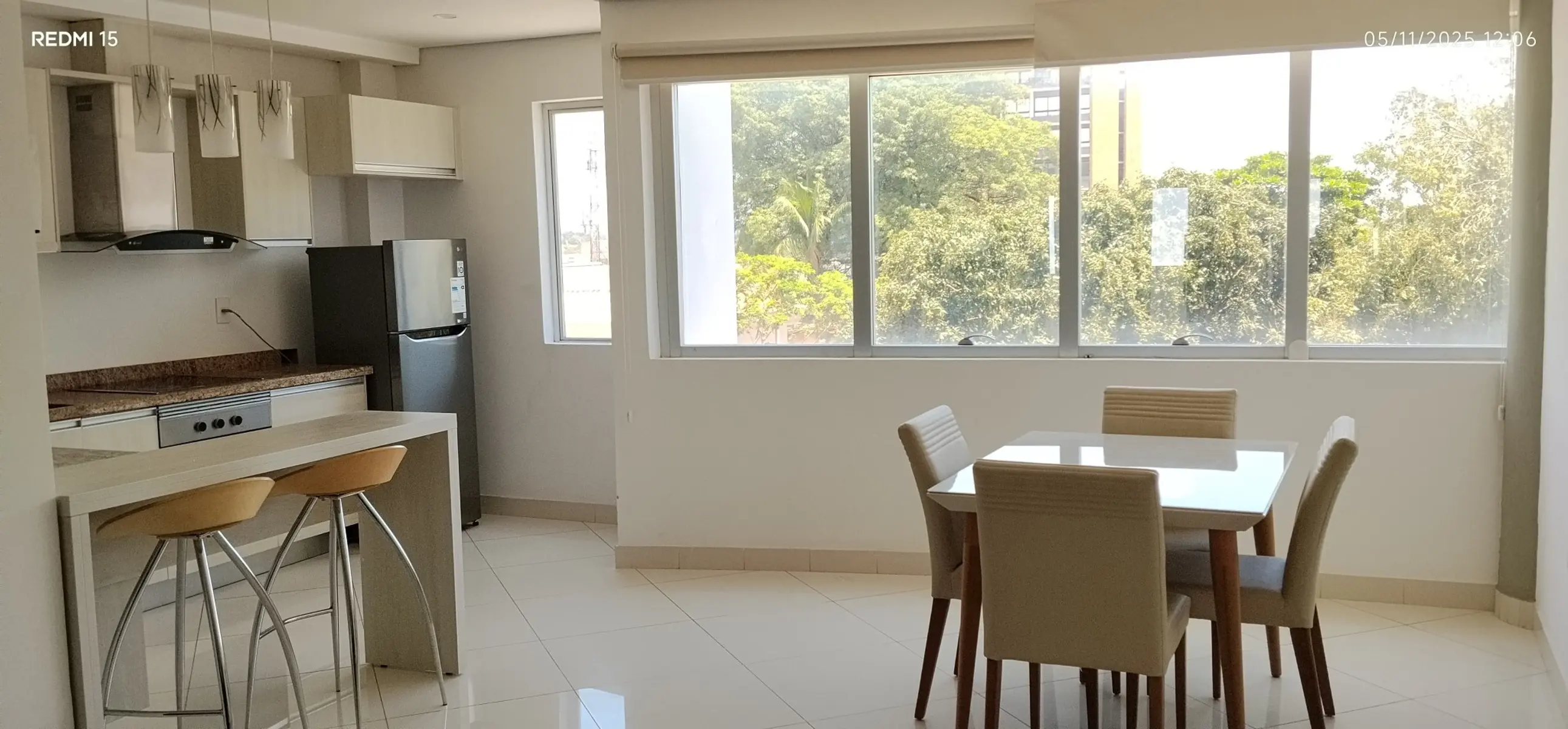 *Amplio departamento amblado de 2 dormitorios en alquiler en Villa Morra* - 8