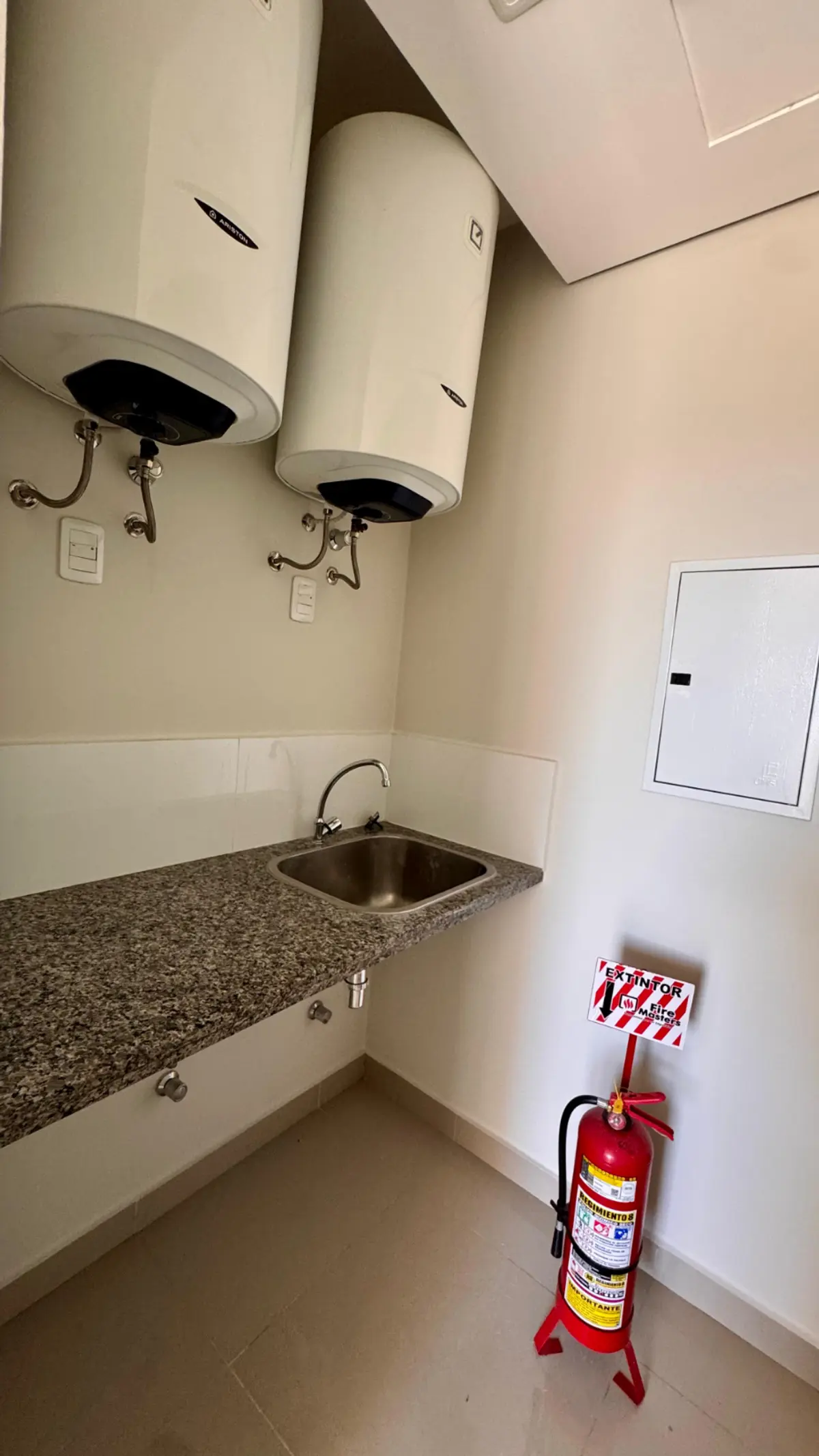Alquilo DPTO 2 habitaciones, villa morra Tierra Alta Malutin - imagen 8