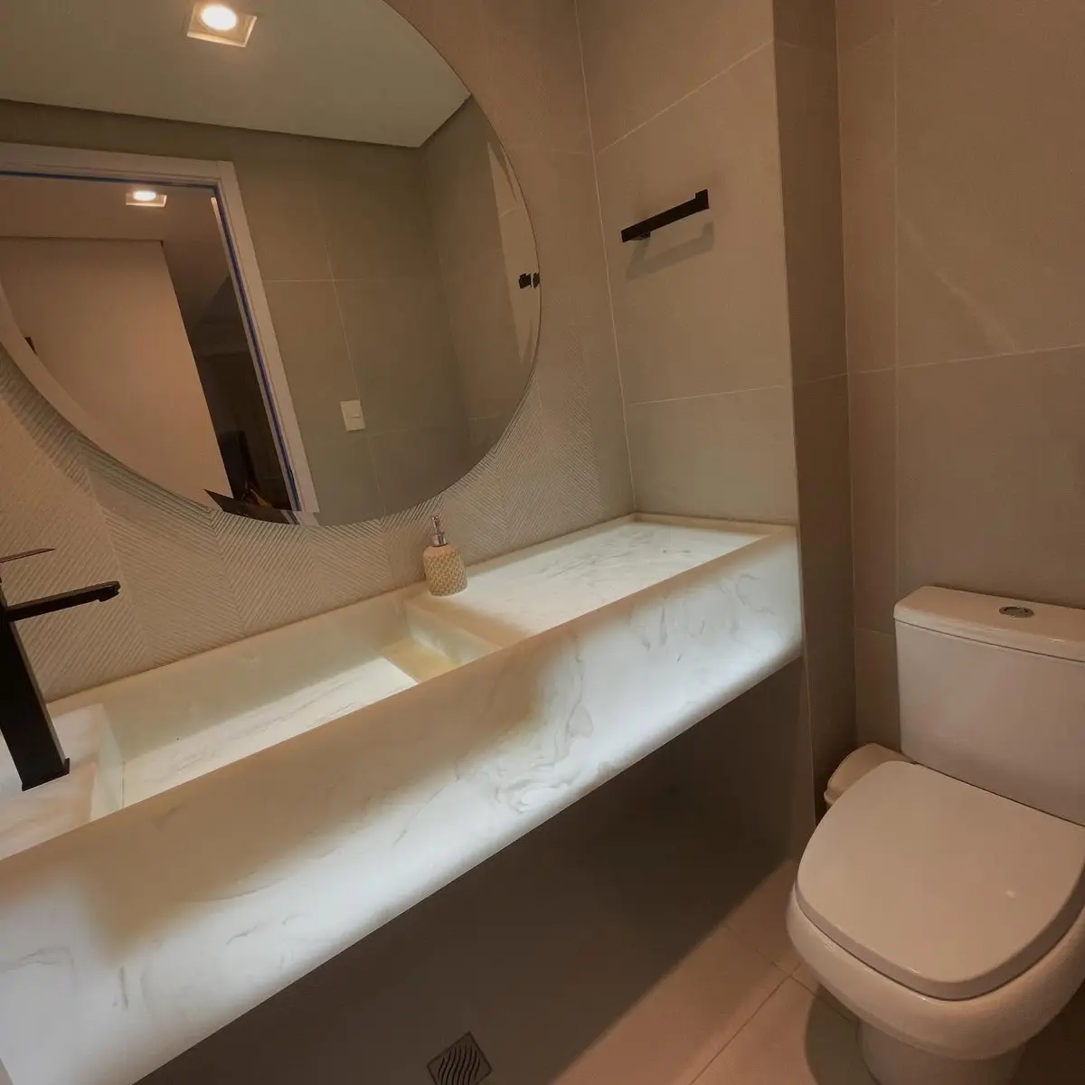 DEPARTAMENTO 3 DORMITORIOS EN SUITE AMOBLADO EN VILLA MORRA - 12