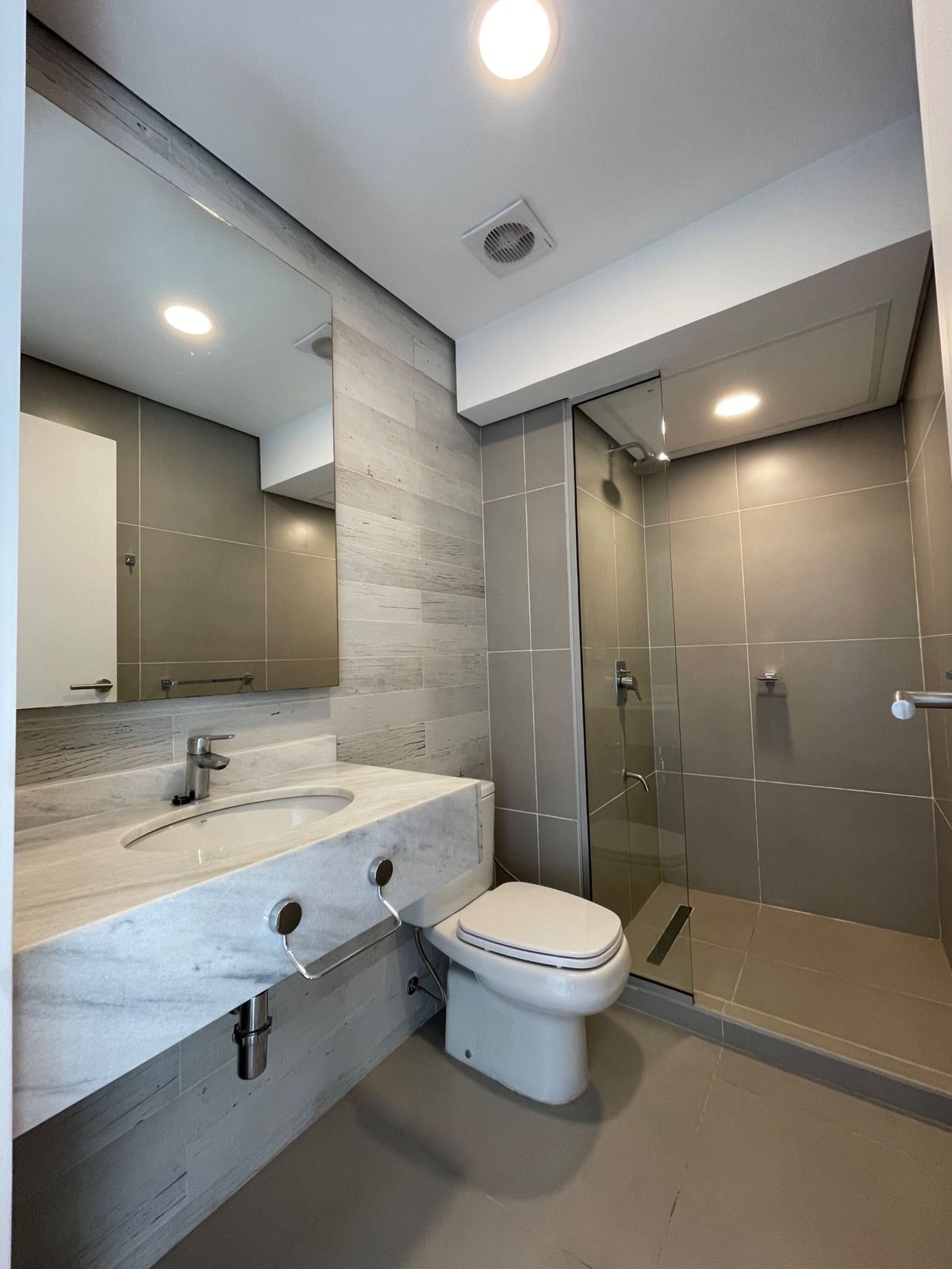 Alquilo departamento de 1 dormitorio Barrio Villa Morra - 8