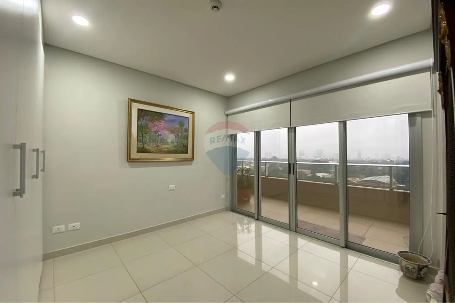 ALQUILO DPTO CON 3 HABITACIONES Y 2 COCHERAS! - 3