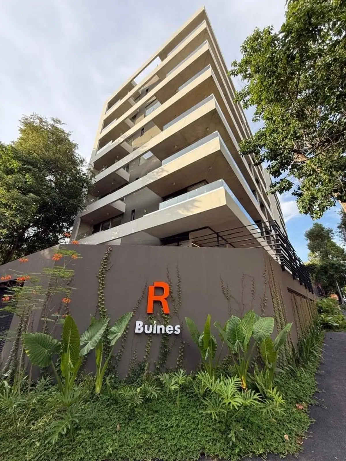 ALQUILER – Departamento de 1 dormitorio a Estrenar Barrio Villamorra. - 1