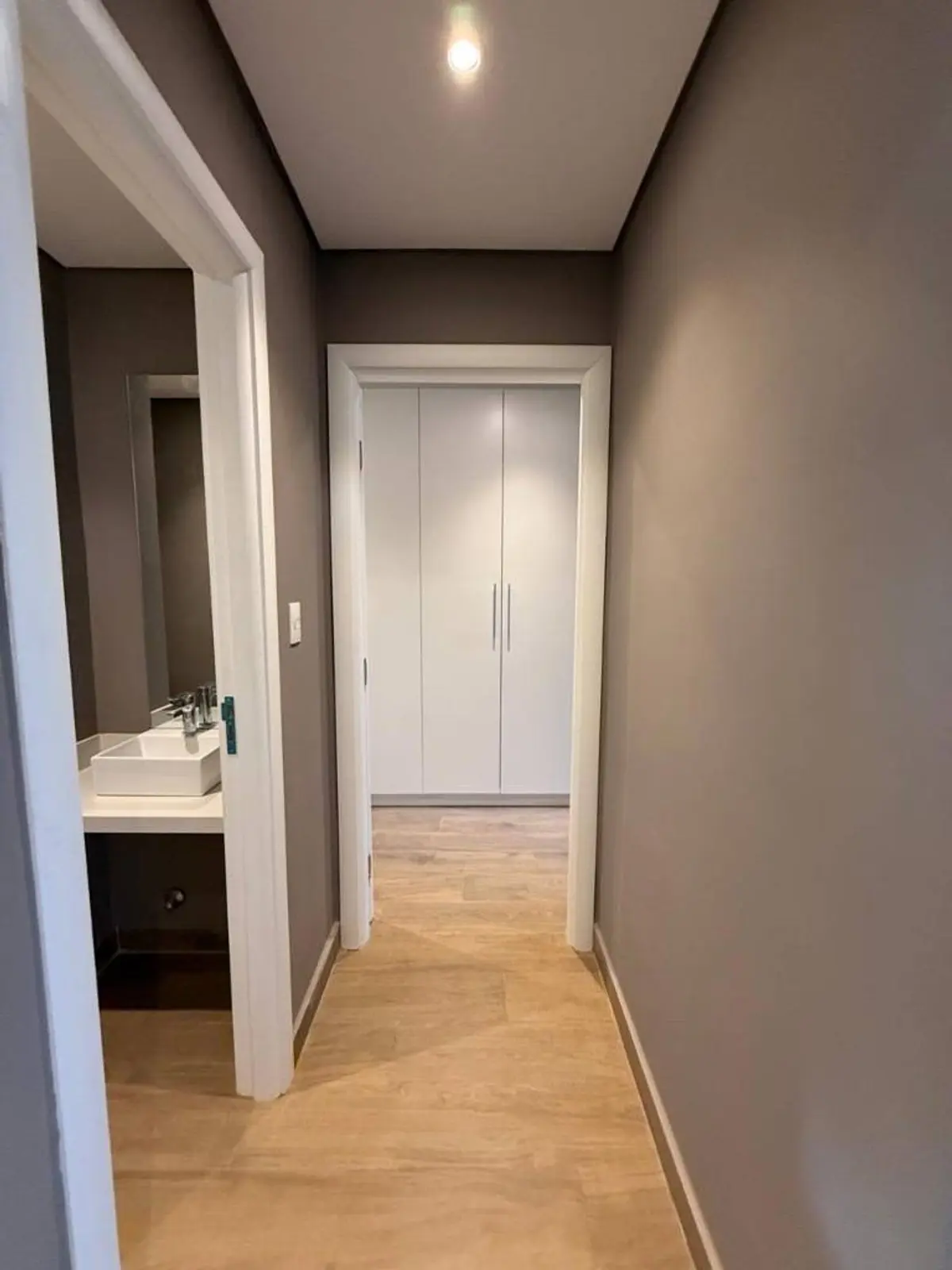 ALQUILER – Departamento de 1 dormitorio a Estrenar Barrio Villamorra. - 10