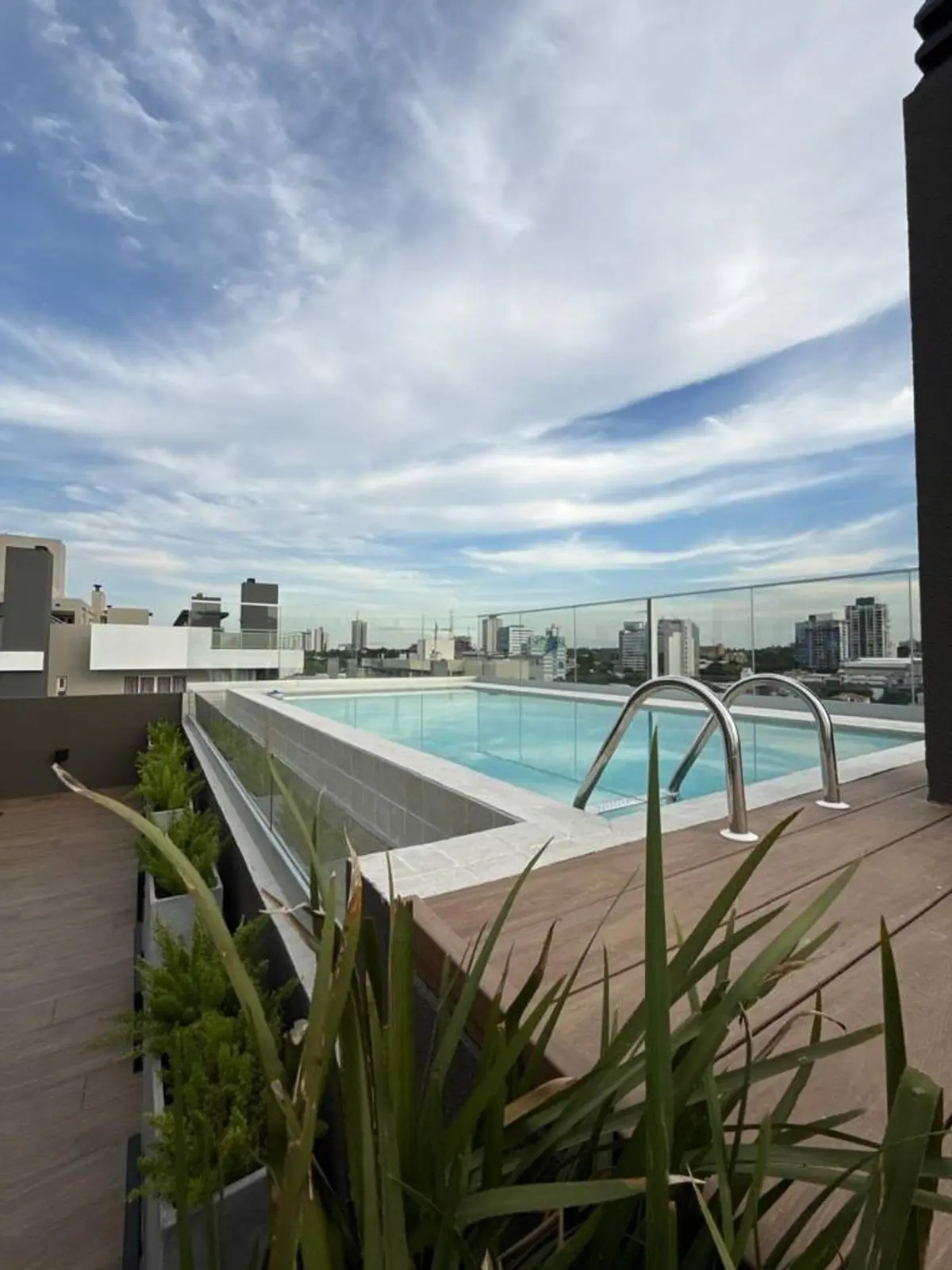 ALQUILER – Departamento de 1 dormitorio a Estrenar Barrio Villamorra. - 17