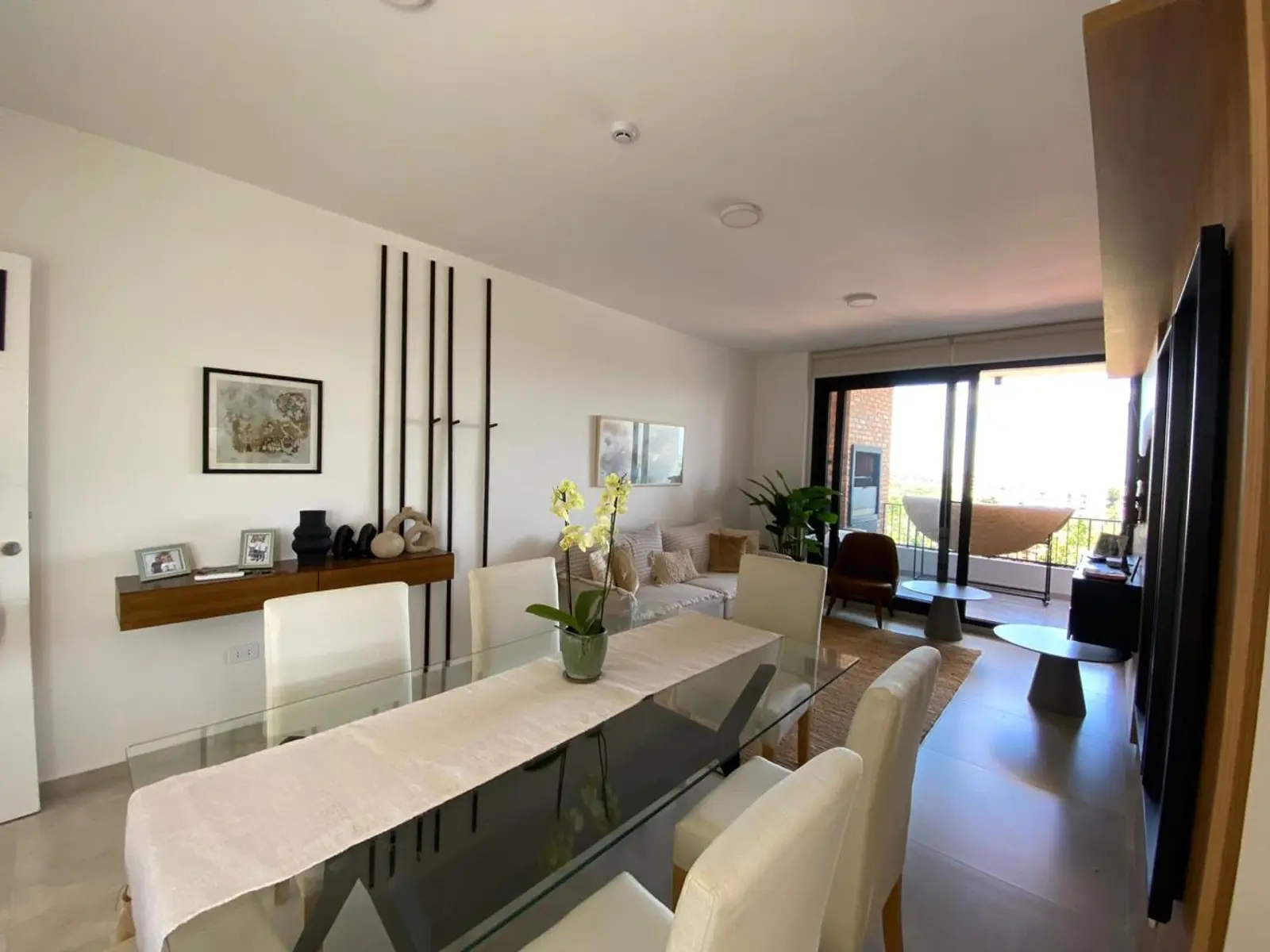 ALQUILER EN DPTO. AMOBLADO 2300 USD - imagen 4