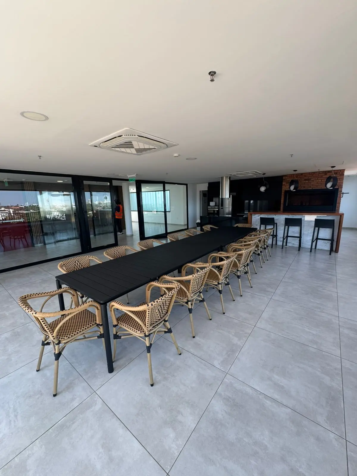ALQUILER EN DPTO. AMOBLADO 2300 USD - imagen 5