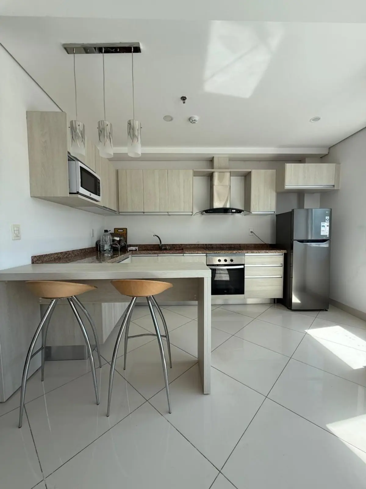 VILLA MORRA EN ALQUILER AMPLIO DEPTO DE 1 DORMITORIO AMOBLADO - 1