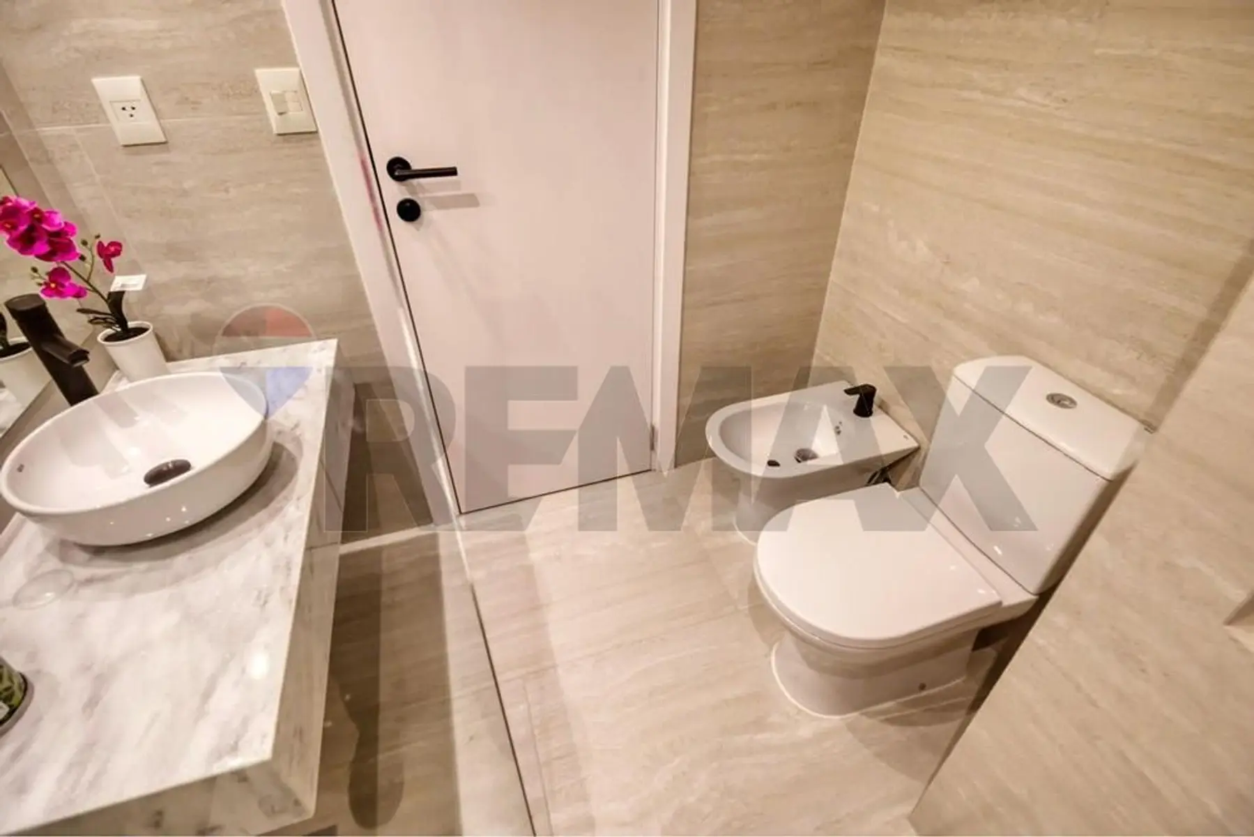 EN ALQUILER DEPARTAMENTO DE 2 DORMITORIOS AMOBLADO A ESTRENAR - 9