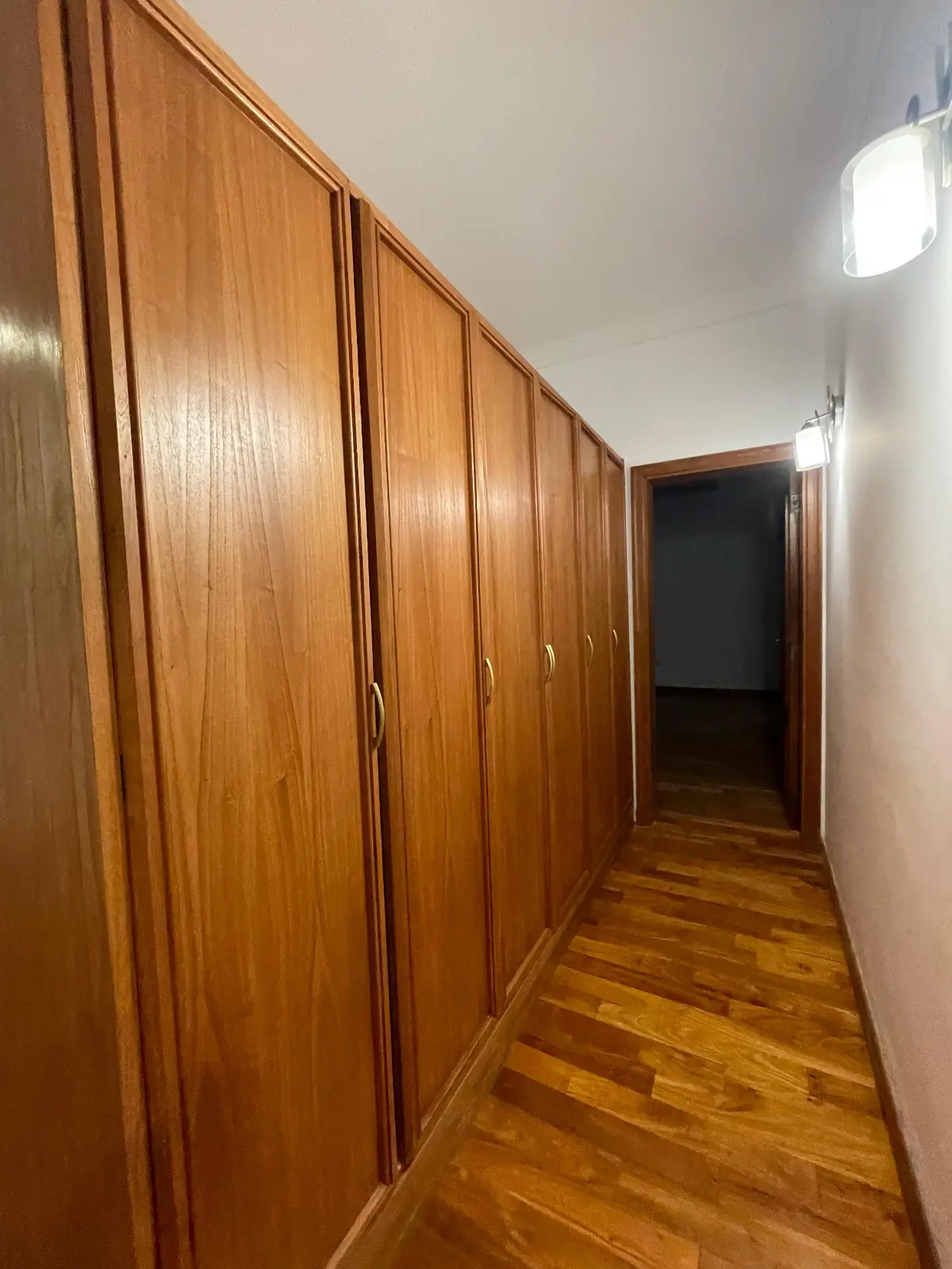 Villamorra en alquiler departamento de 4 dormitorios de 300 m2 - 10