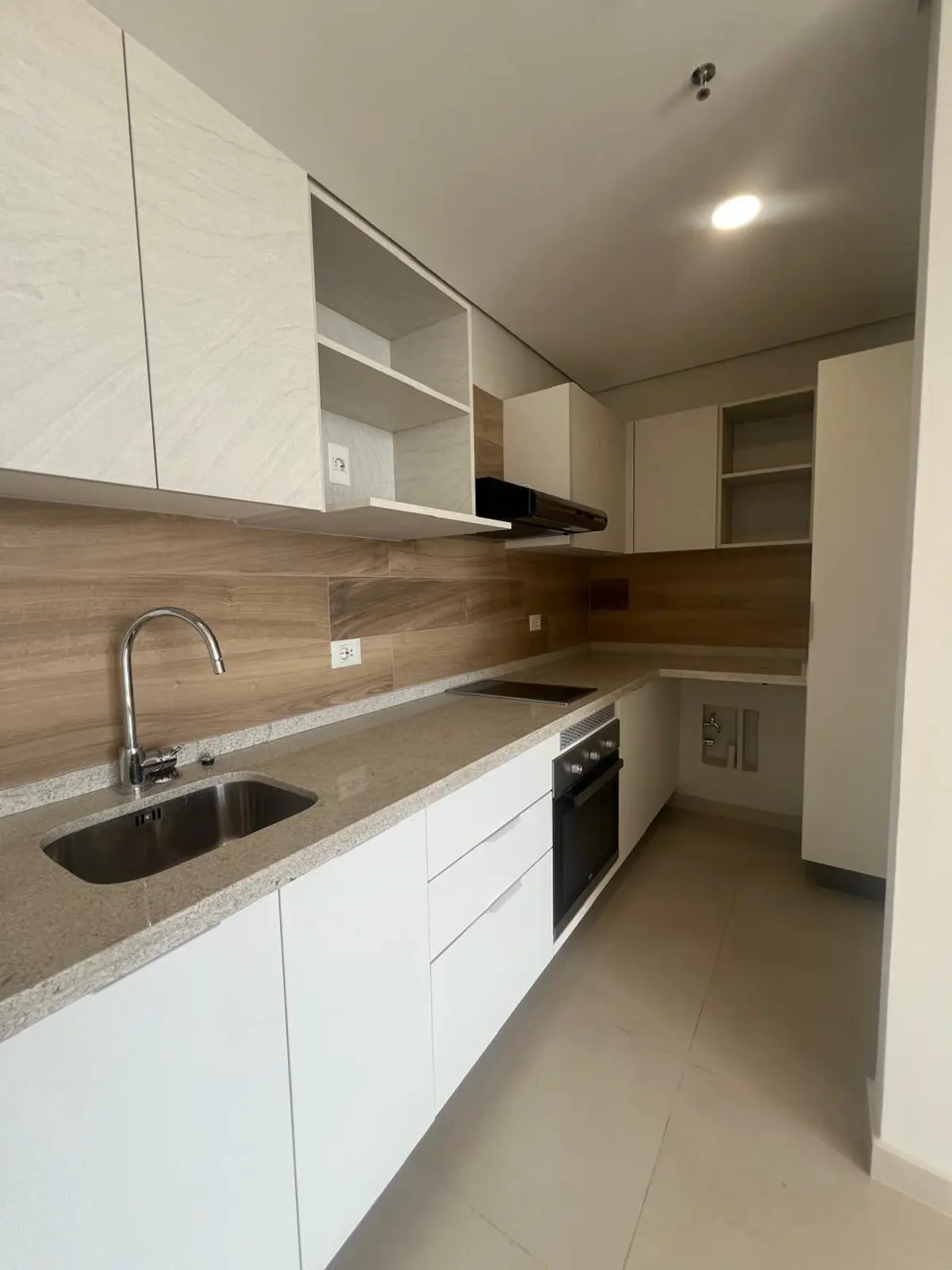 VENDO O ALQUILO DEPARTAMNETO DE UN DORMITORIO EN EDIFICIO MARQUIS VILLA MORRA - 3