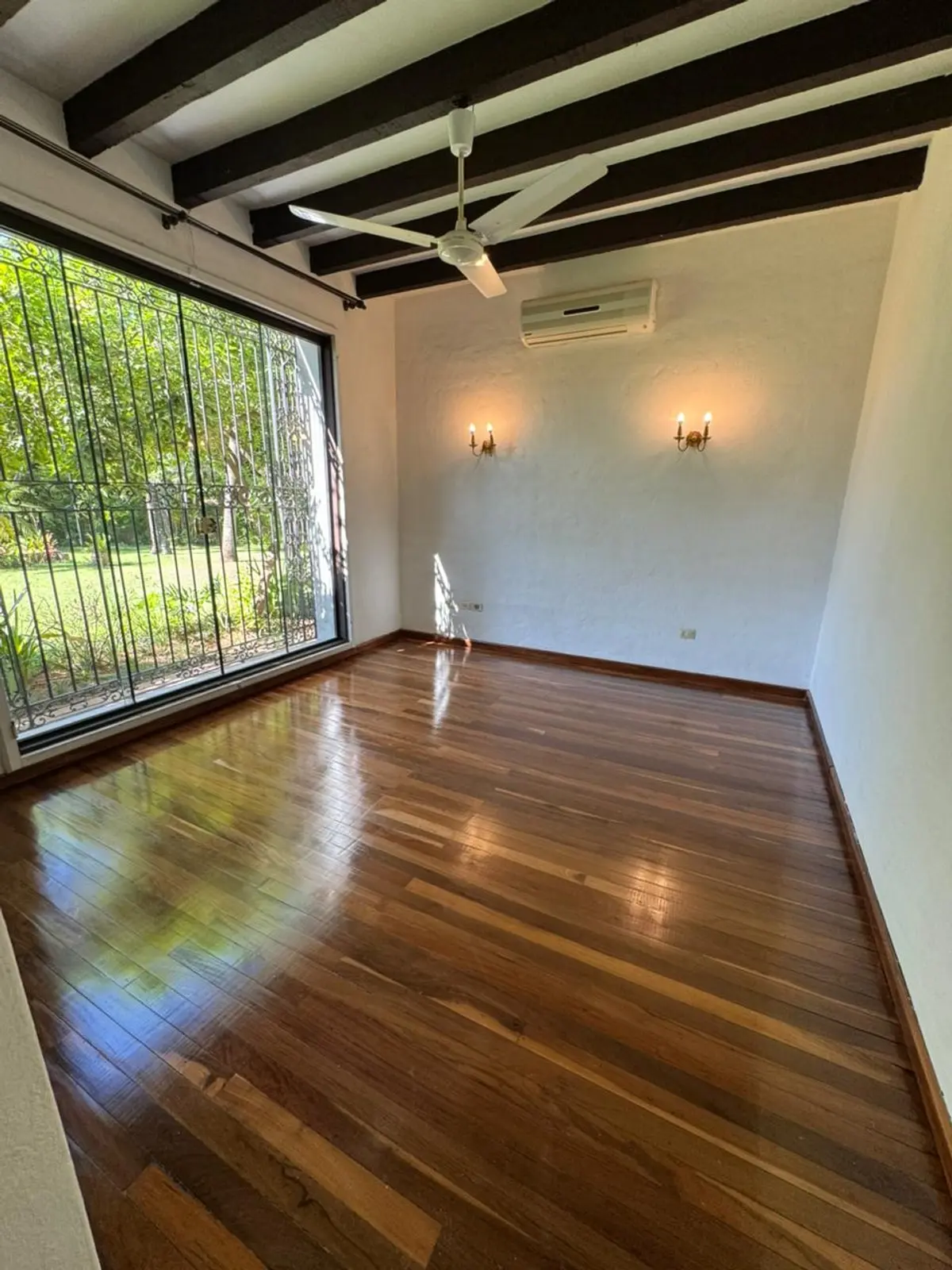 ALQUILO increible Residencia en El Dorado, para vivienda u oficina.- - 9