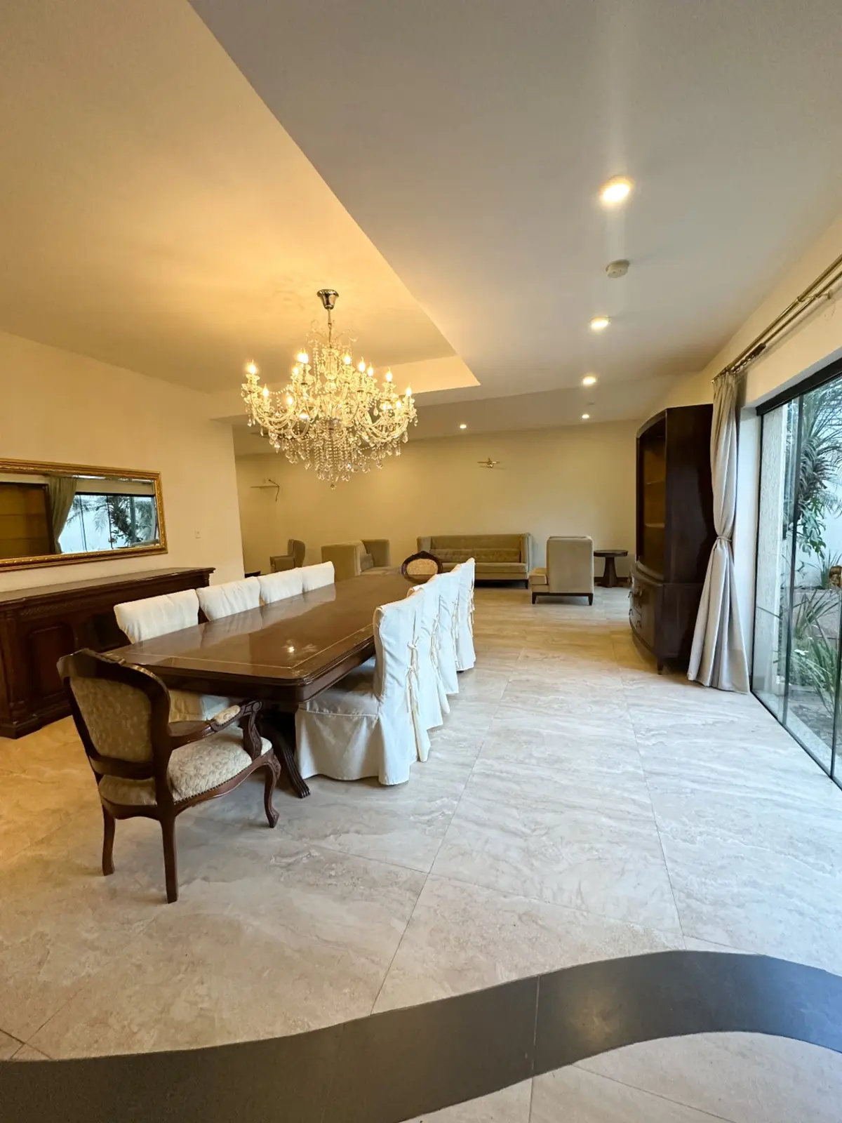 CASA EN ALQUILER Y VENTA ā RECOLETA, ASUNCIĆN - 3