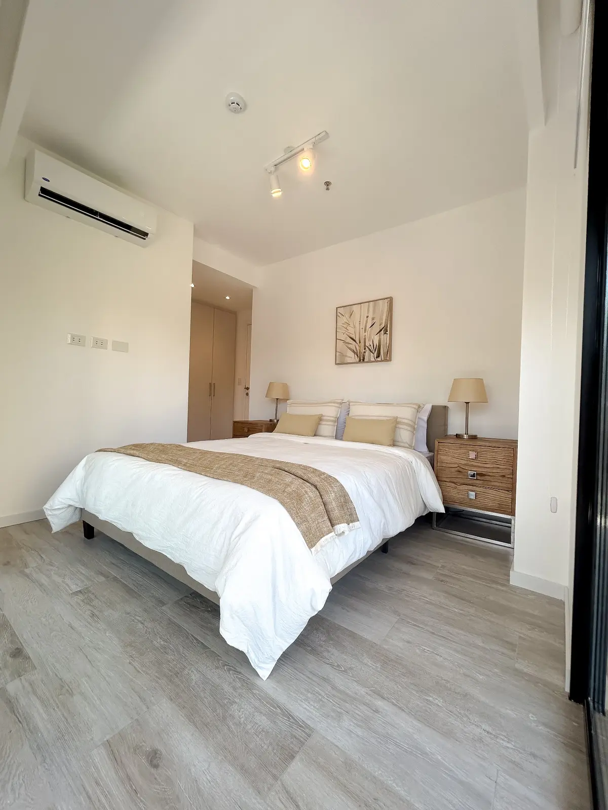 Departamento de 2 dormitorios en alquiler – Edificio MET Molas López I Casatua Hospitality - 5