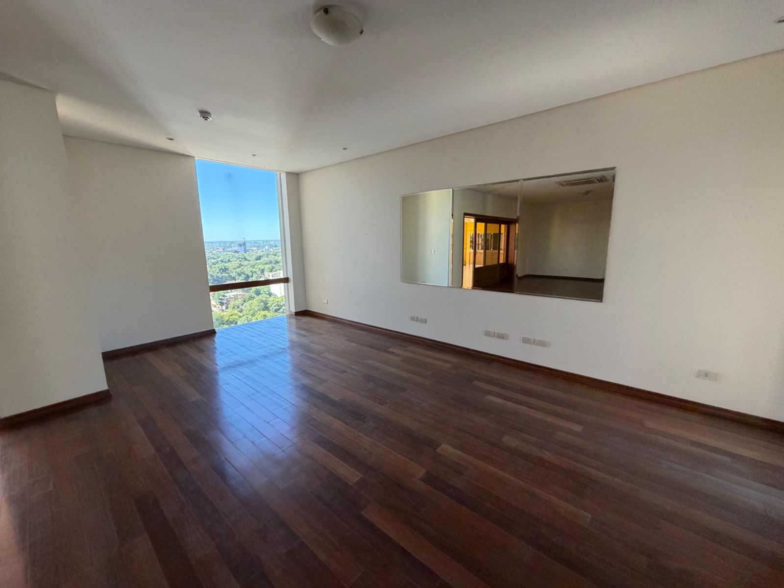 Departamento en Alquiler en Edificio. Casa Vista, Avenida Santa Teresa, Asunción, Paraguay - imagen 5
