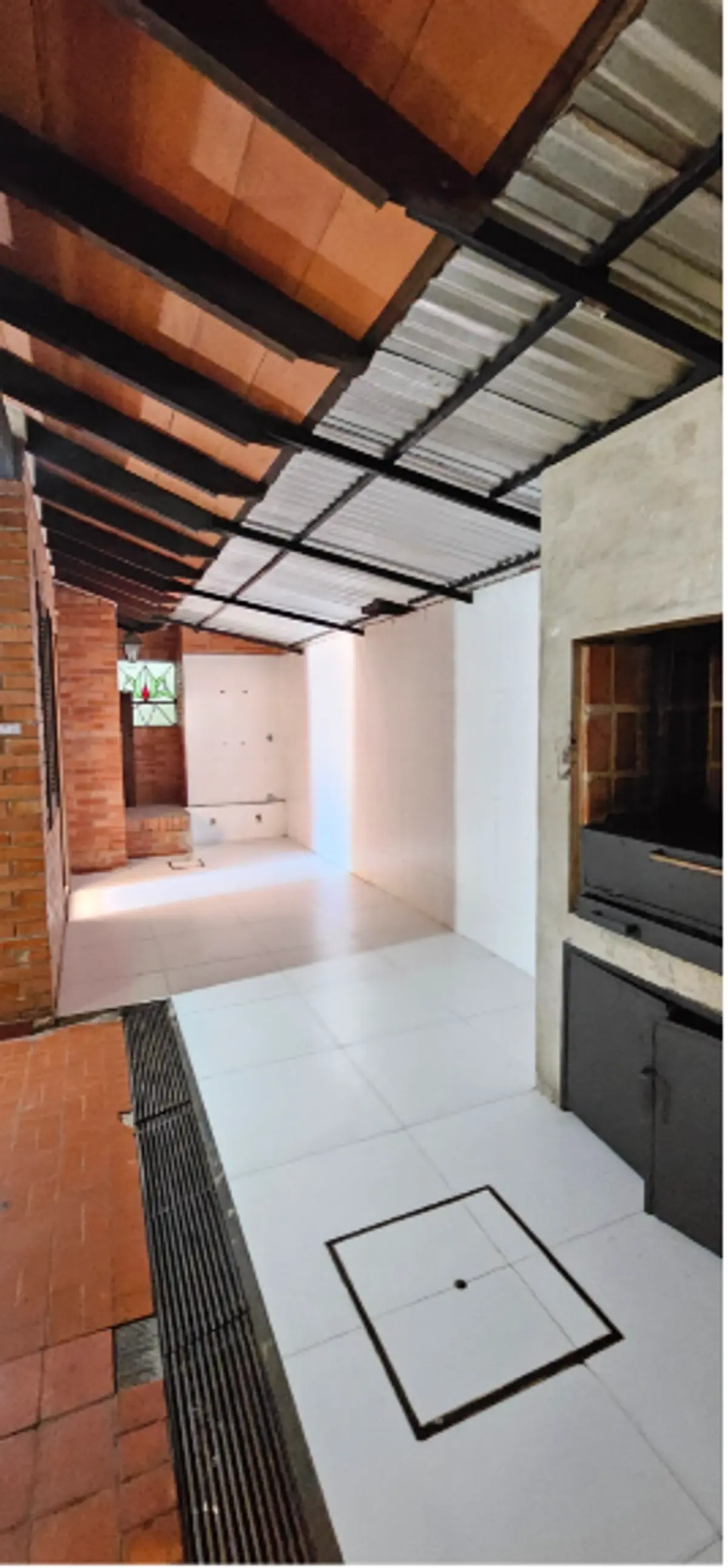 ALQUILER PARA USO COMERCIAL - BARRIO LAS MERCEDES - imagen 6