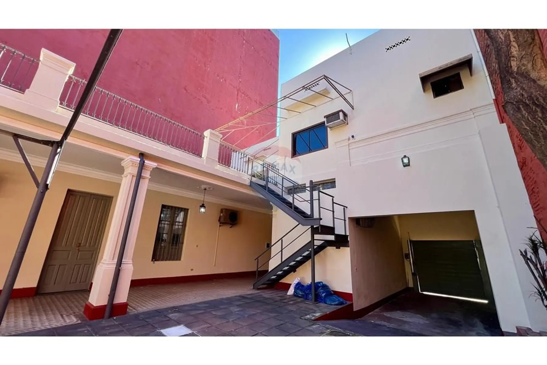 Joya Arquitectónica de 481 m² en Centro Histórico, Uso Residencial o Comercial - 4