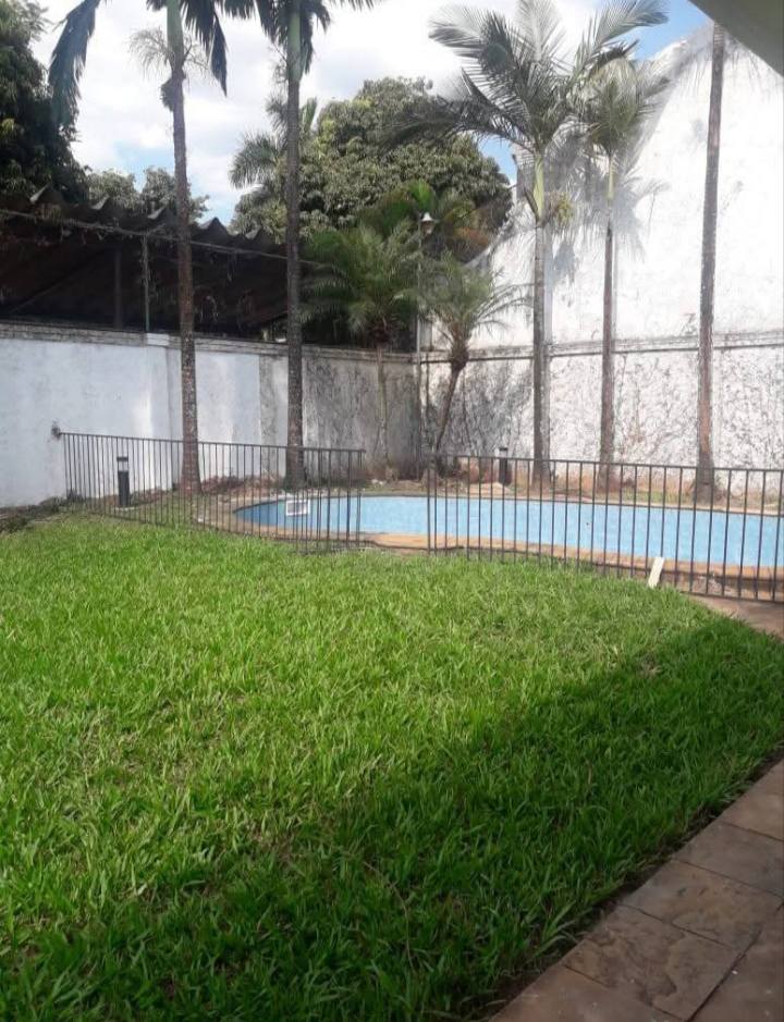 ALQUILO AMPLIA FASTUOSA RESIDENCIA EN ASUNCION - imagen 9