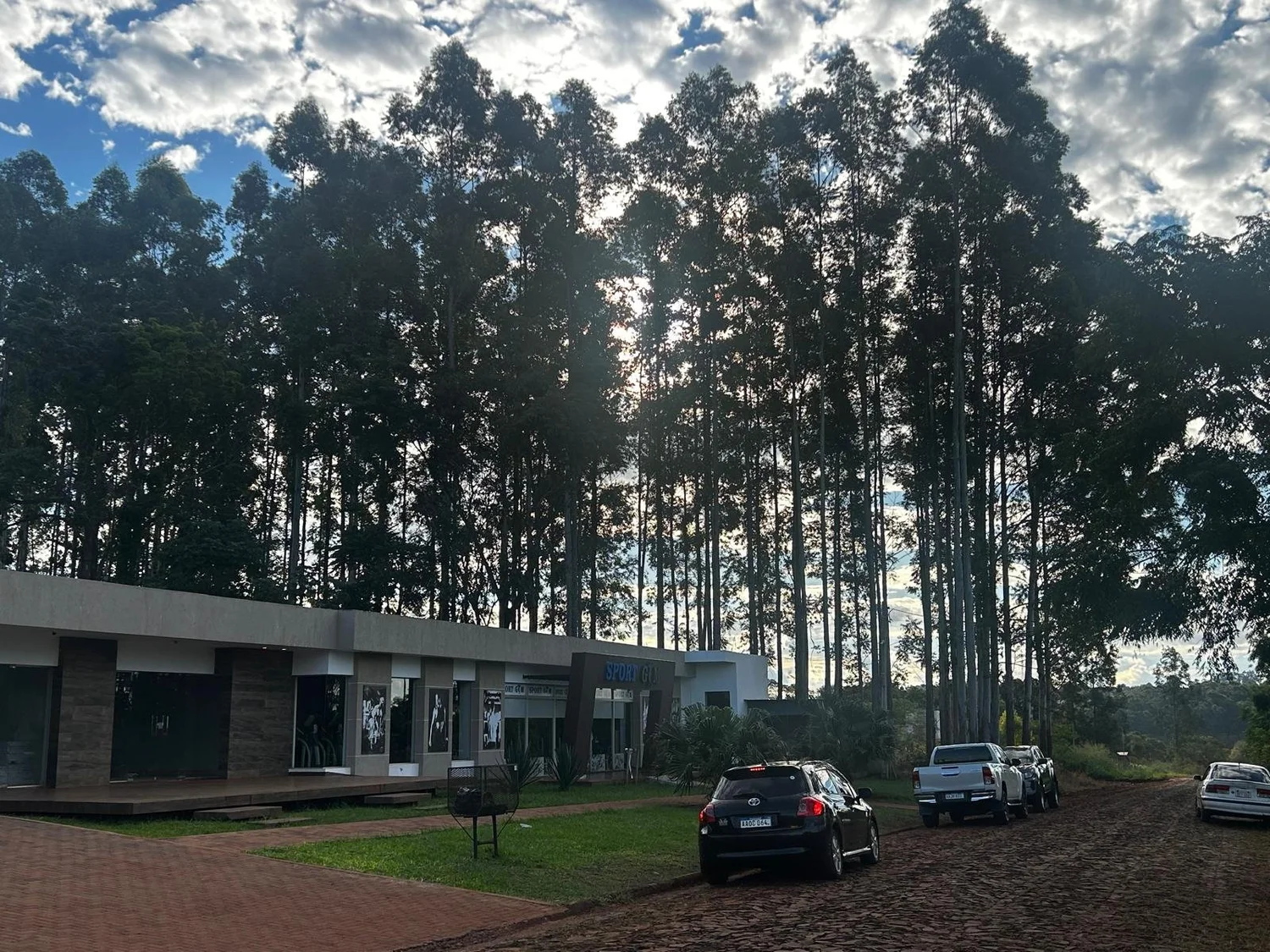 Obligado: 3.450 m² terreno de construcción en ubicación muy céntrica - 2