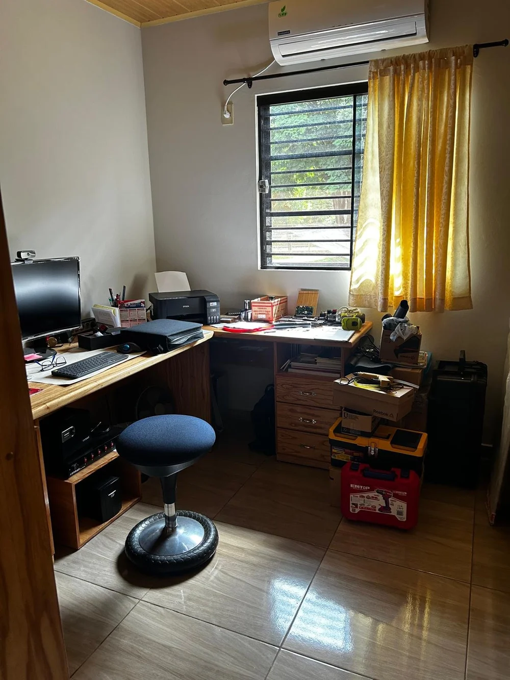 Bella Vista: vivienda familiar céntrica con posibilidades de ampliación - 3