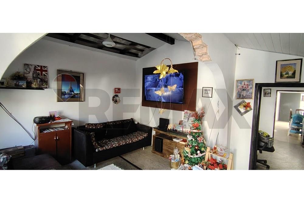 Casa - Venta - Pinoza, Asunción, Paraguay - imagen 4