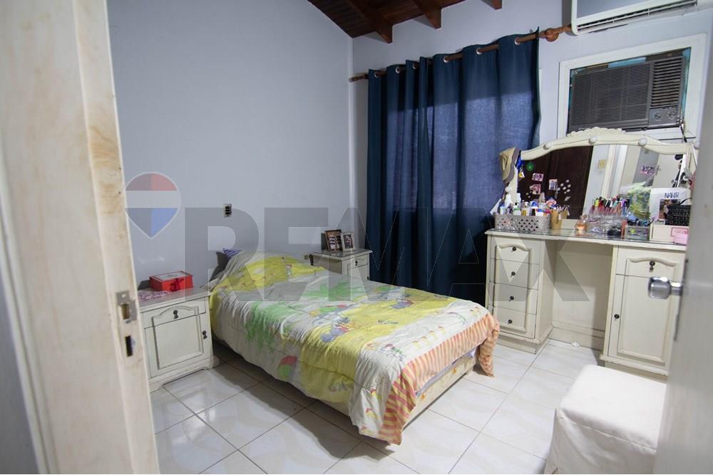 Casa con Piscina Bo. Bernardino Caballero Asunción - imagen 17
