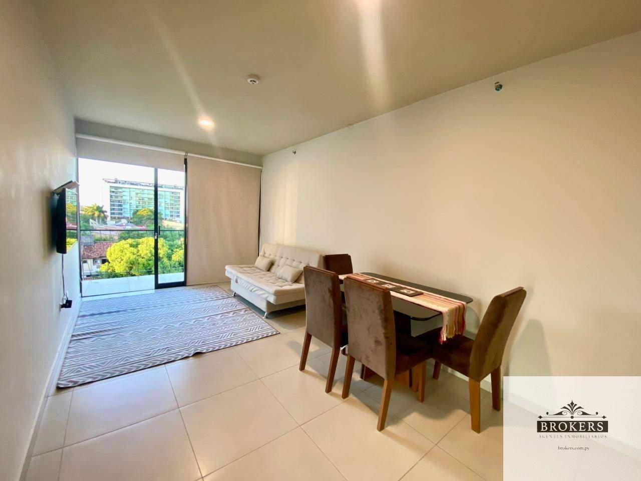 Vendo Departamento 2 dormit. c/ cochera en Ycuá Satí - imagen 3