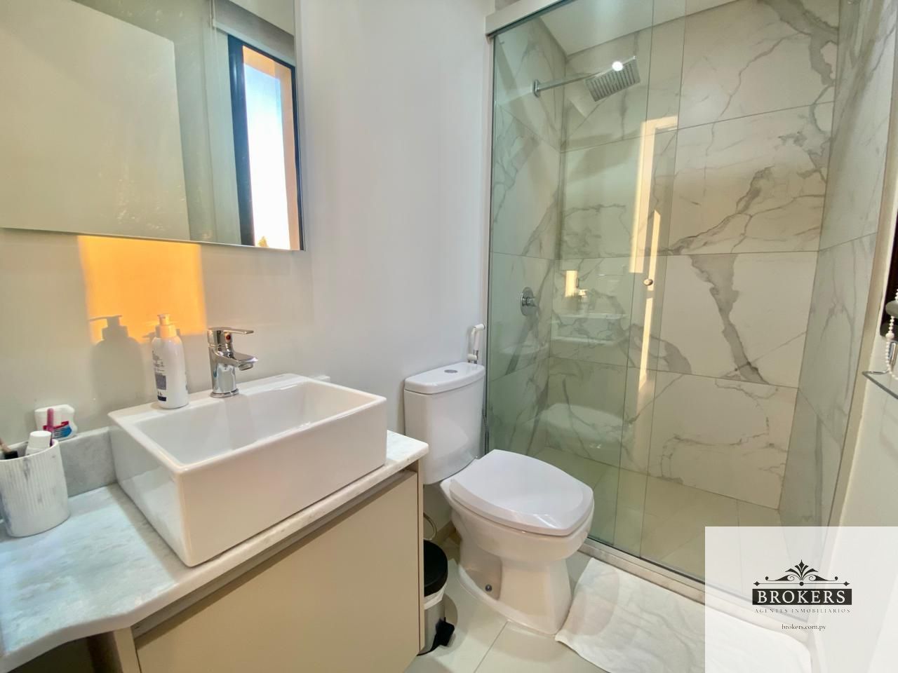 Vendo Departamento 2 dormit. c/ cochera en Ycuá Satí - imagen 10