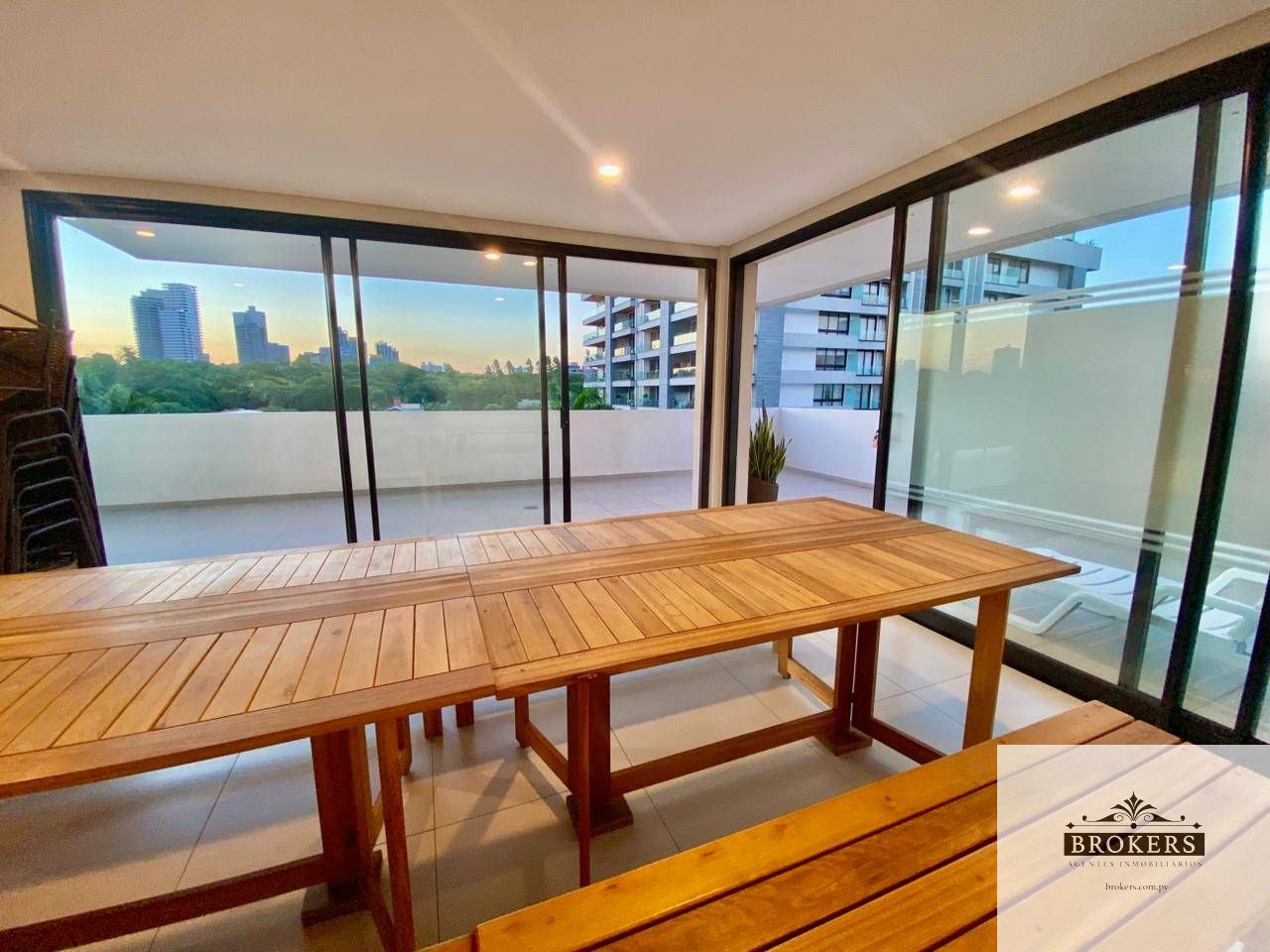 Vendo Departamento 2 dormit. c/ cochera en Ycuá Satí - imagen 12