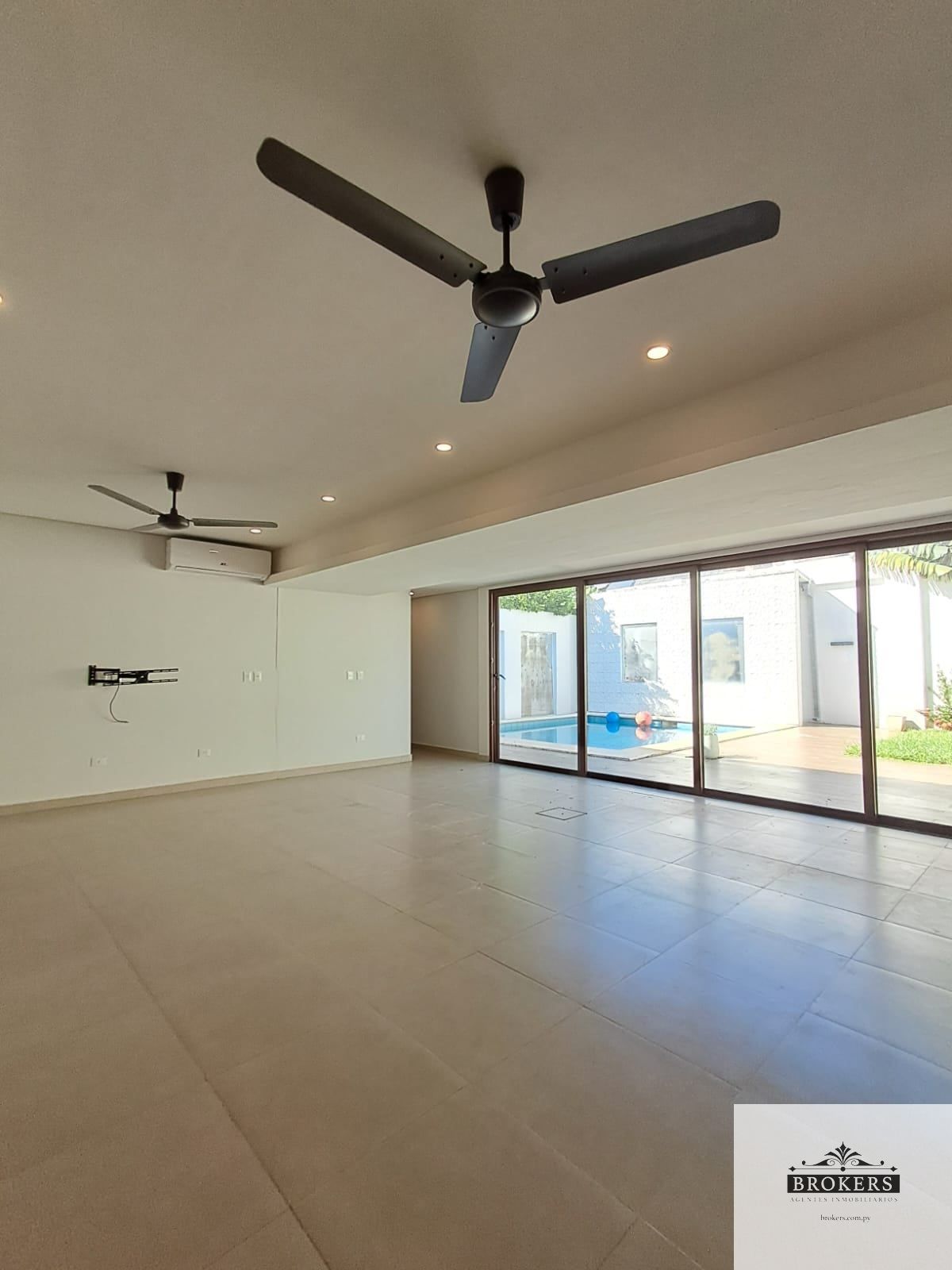Vendo Casa Remodelada En Barrio Cerrado De 3 Dormitorios Zona Aeropuerto - imagen 5