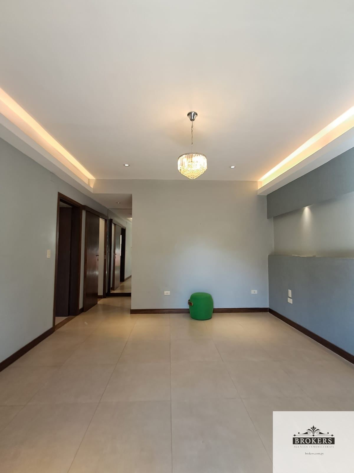 Vendo Casa Remodelada En Barrio Cerrado De 3 Dormitorios Zona Aeropuerto - imagen 12