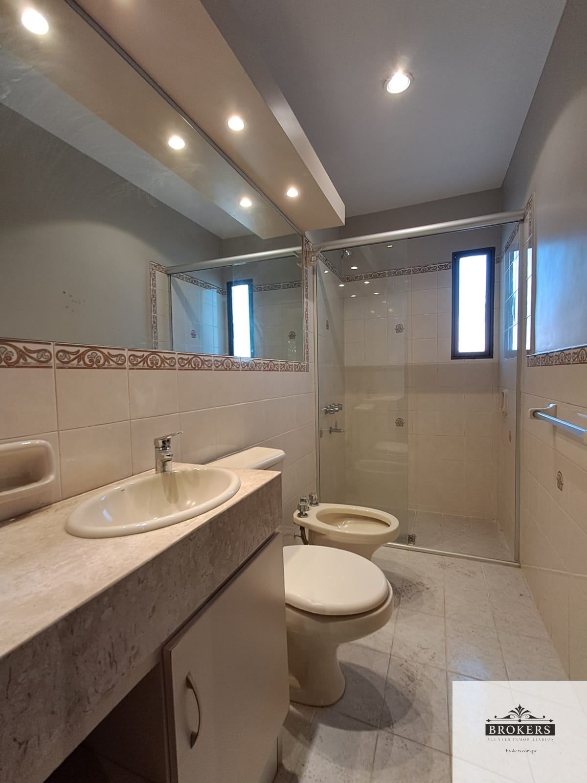 Vendo Casa Remodelada En Barrio Cerrado De 3 Dormitorios Zona Aeropuerto - imagen 14