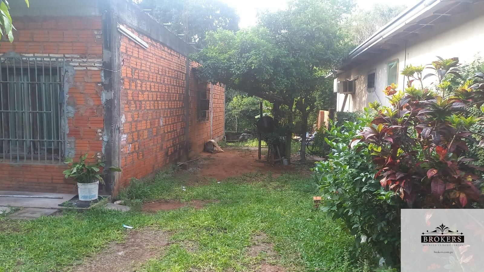 Casa en Venta de 3 Dormitorios c/ cochera en Ñemby - imagen 2