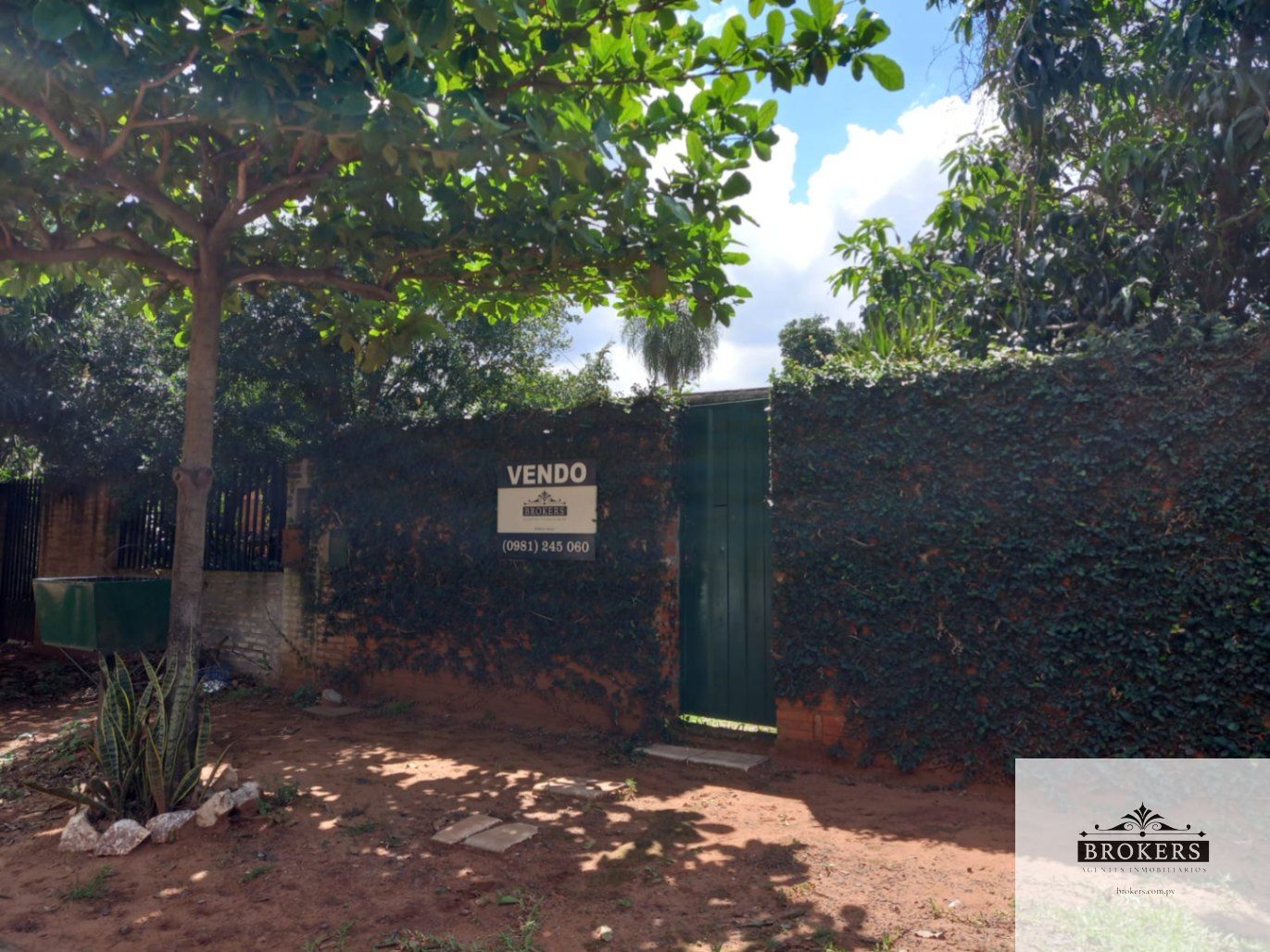 Casa en Venta de 3 Dormitorios c/ cochera en Ñemby - imagen 4