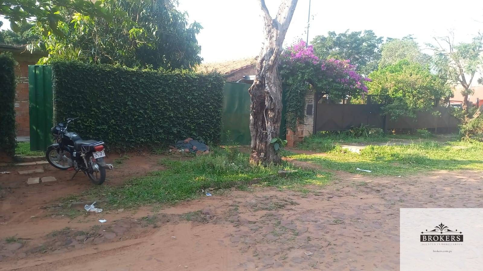 Casa en Venta de 3 Dormitorios c/ cochera en Ñemby - imagen 8