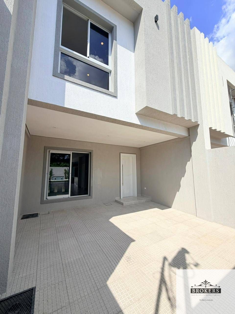 Dúplex en venta a Estrenar de 3 Suite c/ Piscina en Villa Aurelia - 1