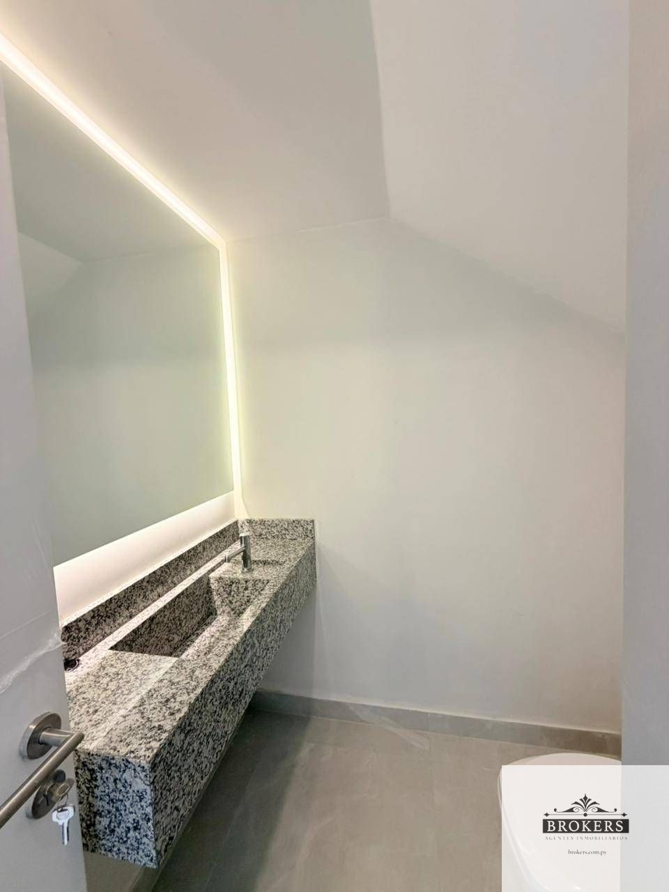 Dúplex en venta a Estrenar de 3 Suite c/ Piscina en Villa Aurelia - 6