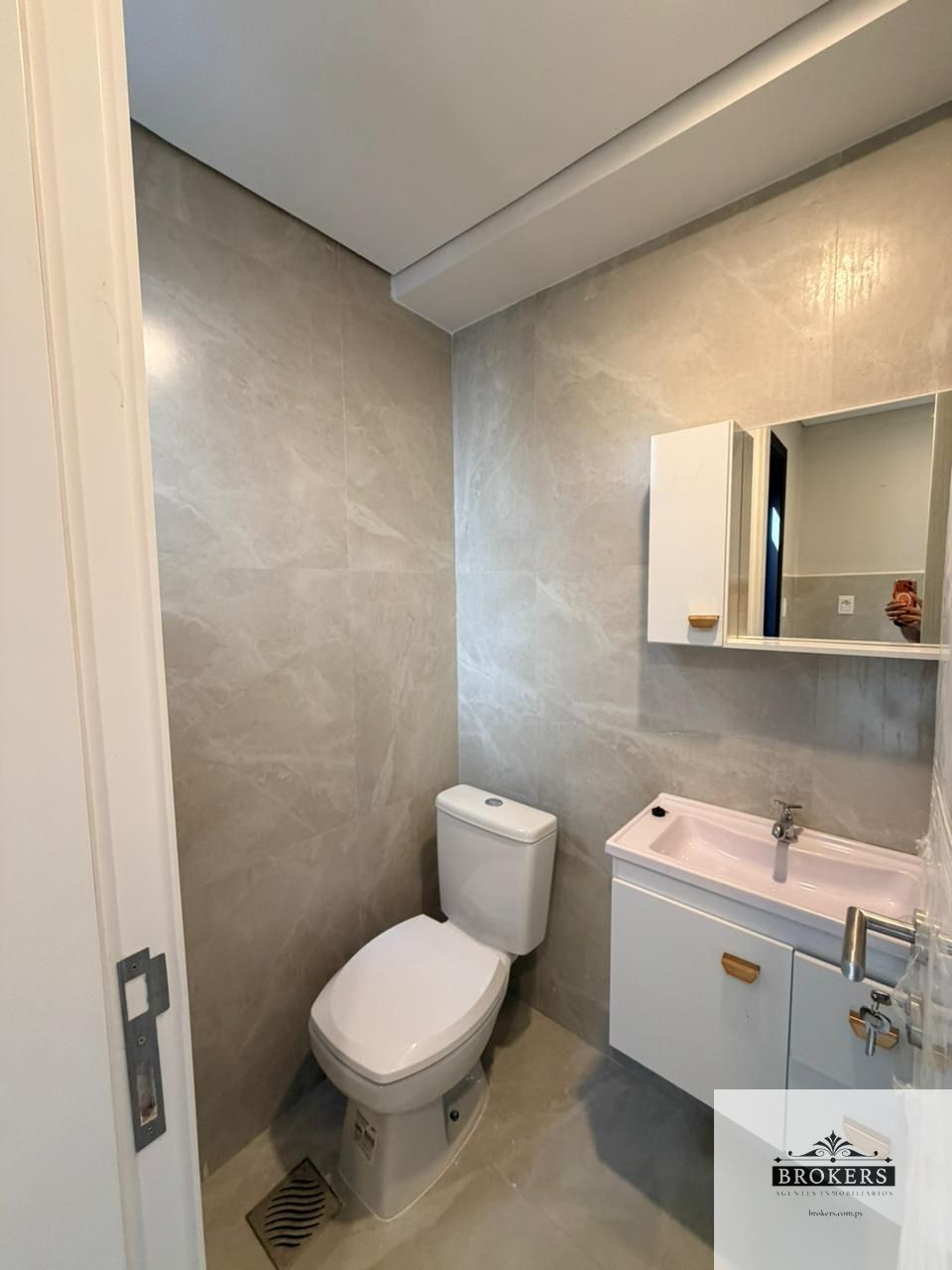 Dúplex en venta a Estrenar de 3 Suite c/ Piscina en Villa Aurelia - 17