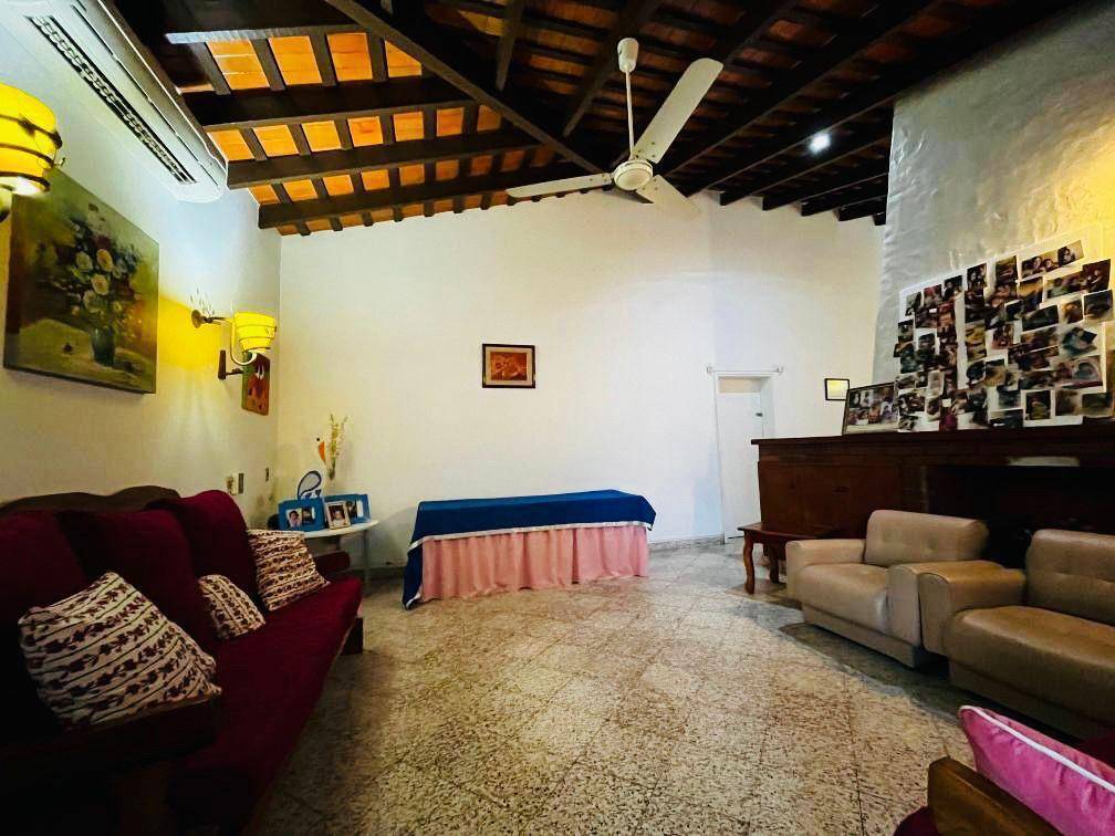 Property for sale in Las Mercedes neighborhood, Asunción - imagen 4