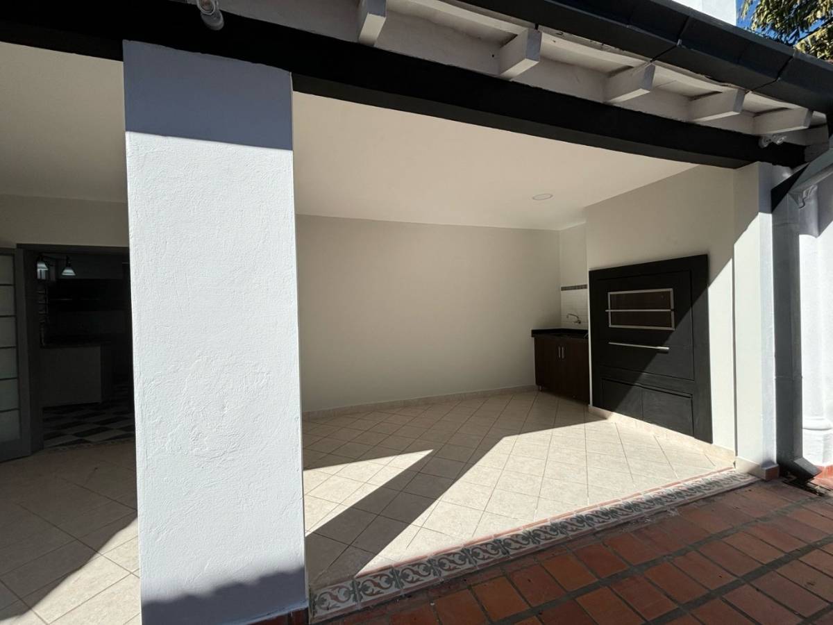 House for sale in the center of Asuncion - 8